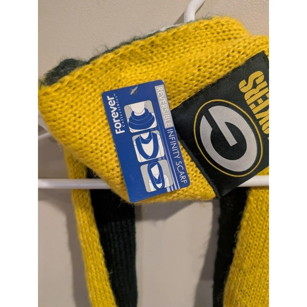 NWT Green Bay Packers Reversible Green Yellow NFL Football Scarf Winter Infinity